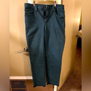 Levi 724 High Rise Straight